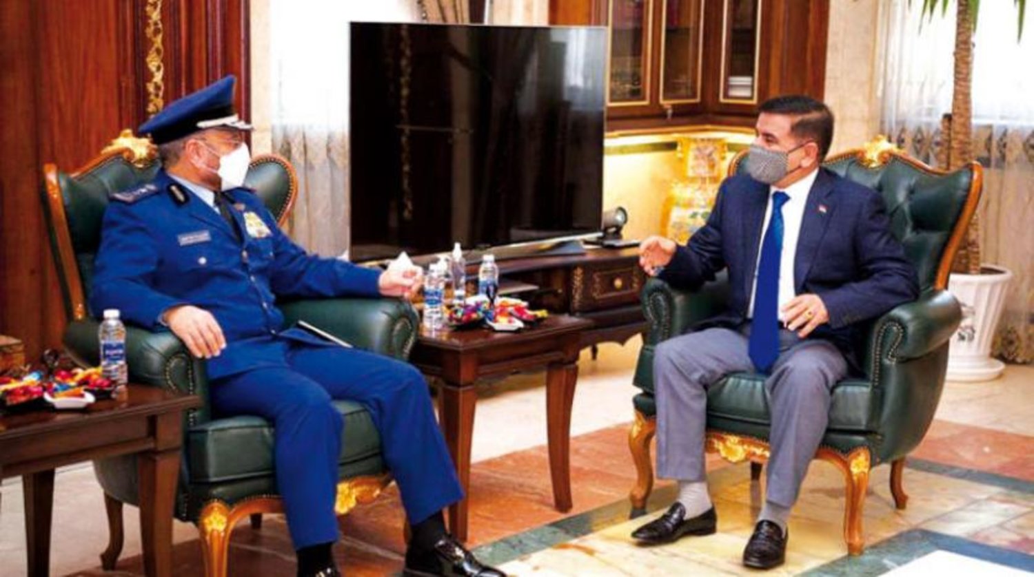 Irak Savunma Bakanı dün Bağdat'ta Suudi Arabistan Genelkurmay Başkanı ile bir araya geldi. (SPA)