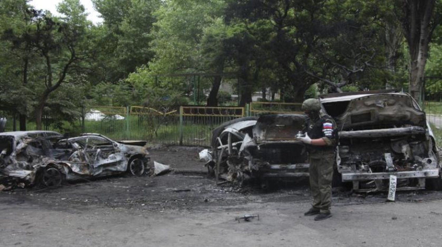 Rus askeri, Donetsk’te silahlı insansız hava aracı kullanmaya hazırlanıyor (AP)