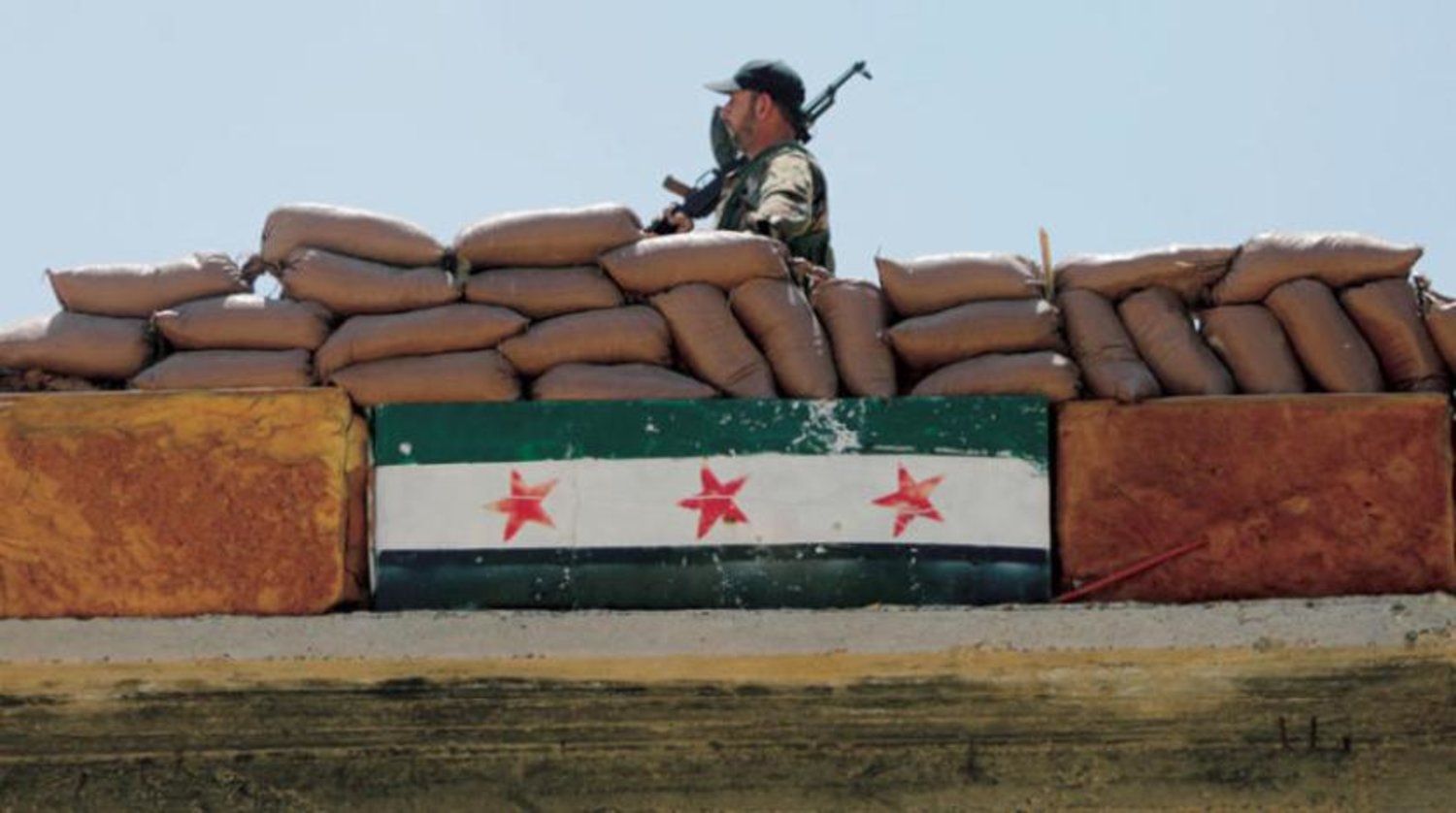 Suriye Milli Ordusu’nun Halep yakınlarındaki nöbet noktası. (AFP)  
