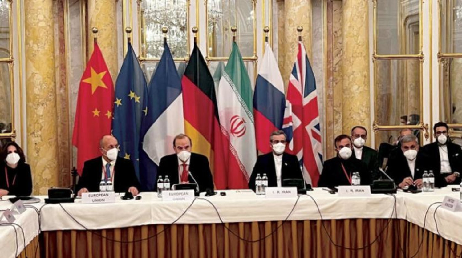 İran ve Avrupalı taraflar arasında Viyana'da daha önce yapılan müzakerelerden bir kare (AFP)