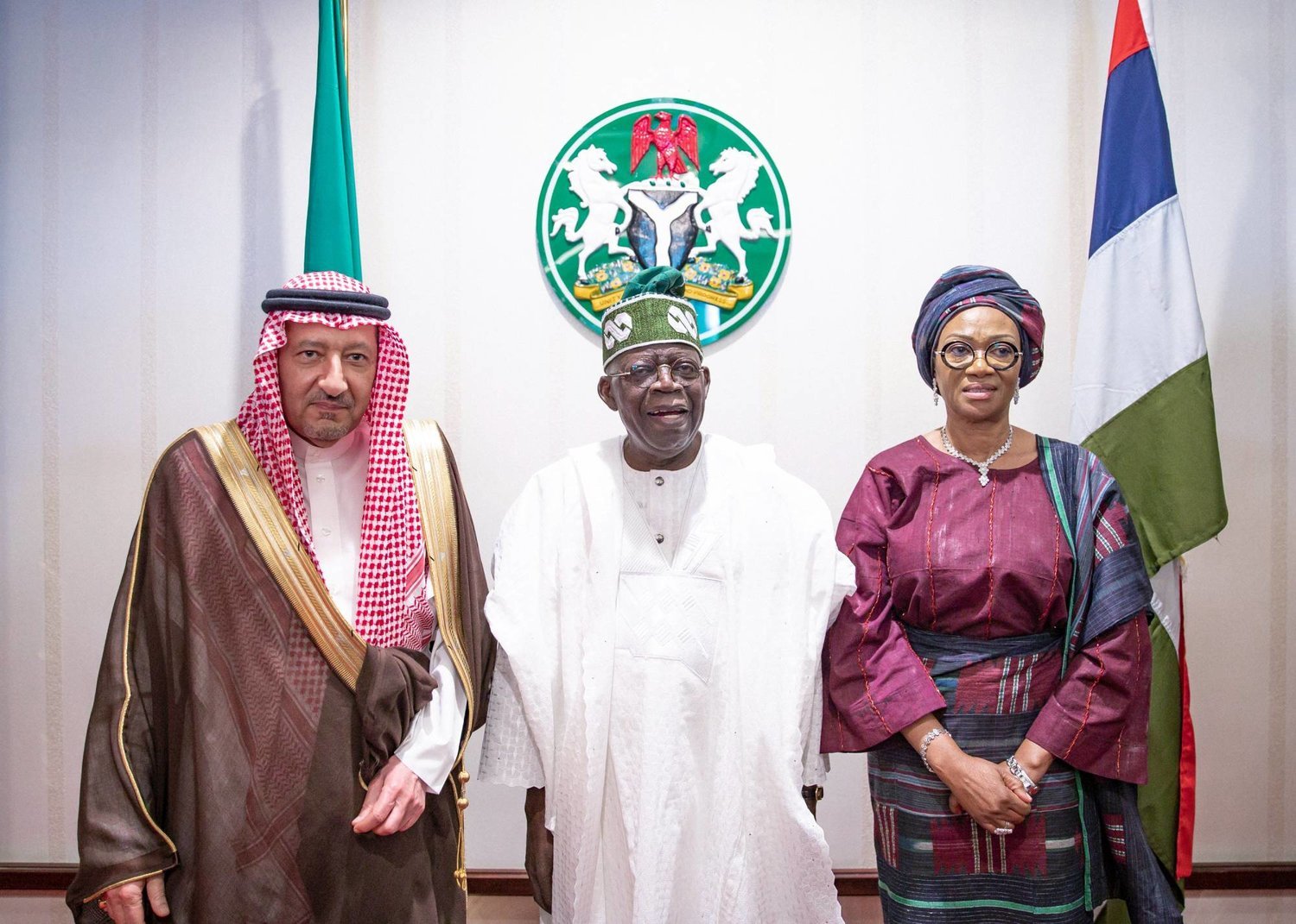 Suudi Arabistan Dışişleri Bakan Yardımcısı, Nijerya Devlet Başkanı ile Abuja’da (SPA)