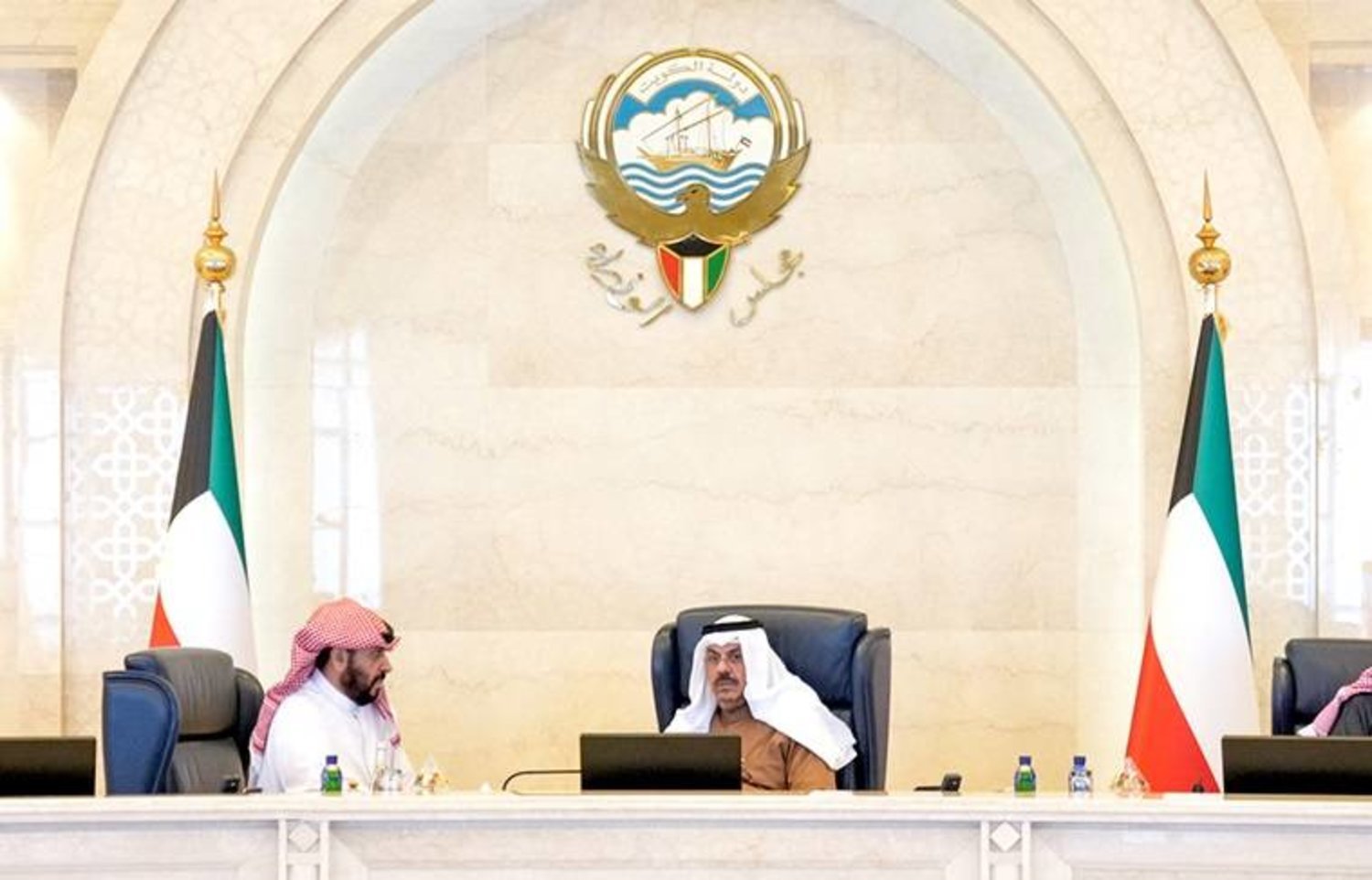 Kabine toplantısı, Şeyh Ahmed Nevaf el-Ahmed es-Sabah başkanlığında, Seyf Sarayı'nda düzenlendi. (KUNA)