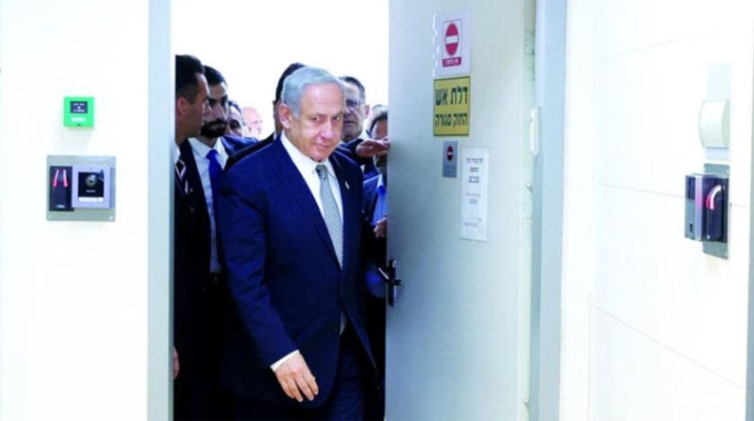 İsrail Başbakanı, aleyhinde açılan dava kapsamında ifade vermek için dün Sulh Mahkemesi’ndeki duruşmaya katıldı. (Reuters)