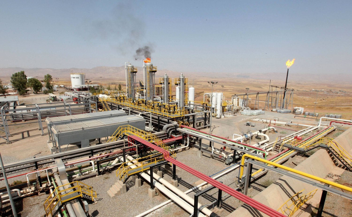 Bütçe yasası, IKBY bölgesinin ürettiği petrolü Irak Petrol Pazarlama Şirketi’ne (SOMO) devretme zorunluluğunu getiriyor (Reuters)