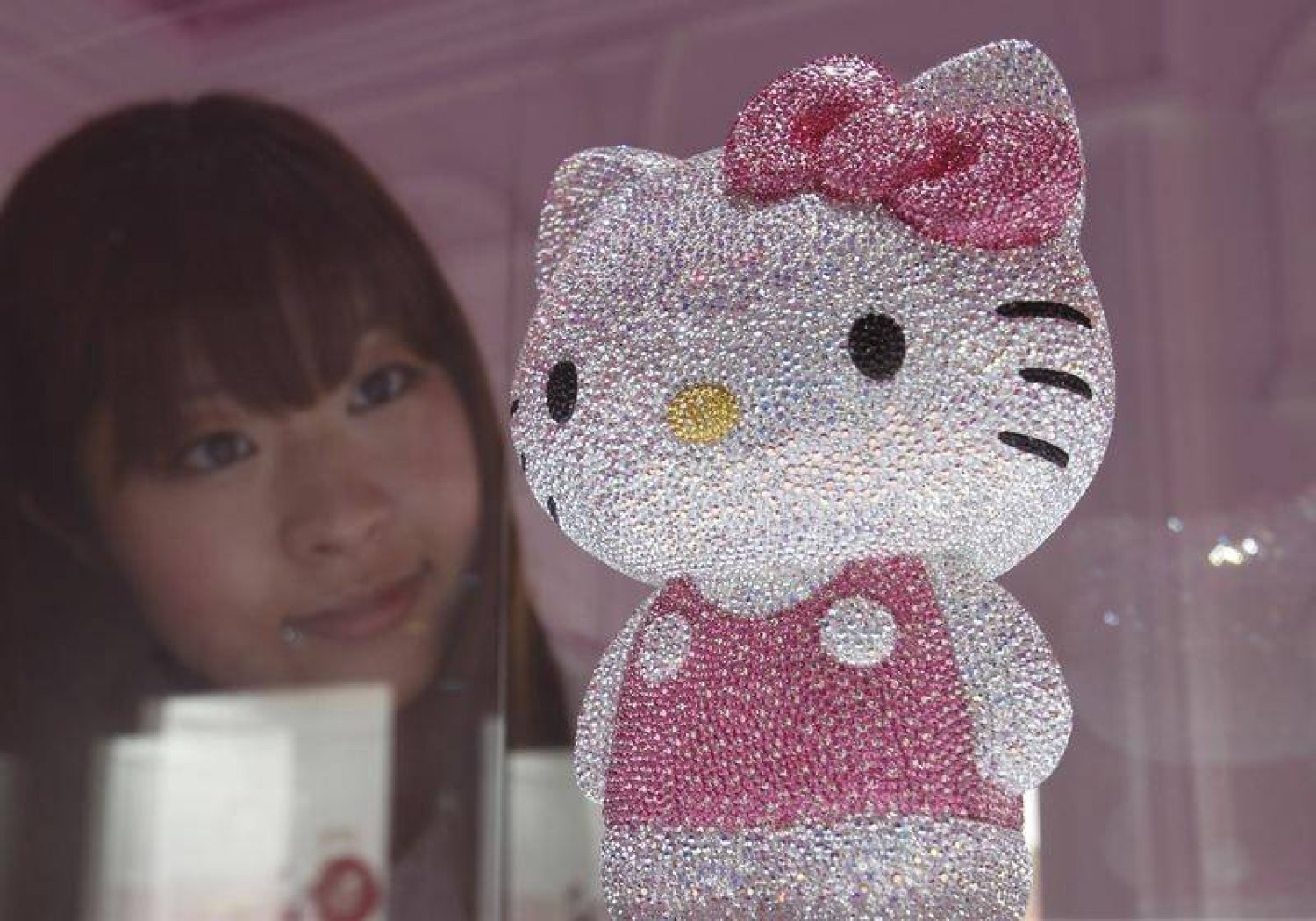 Japonya'daki Hello Kitty bebeği (Arşiv - Reuters)