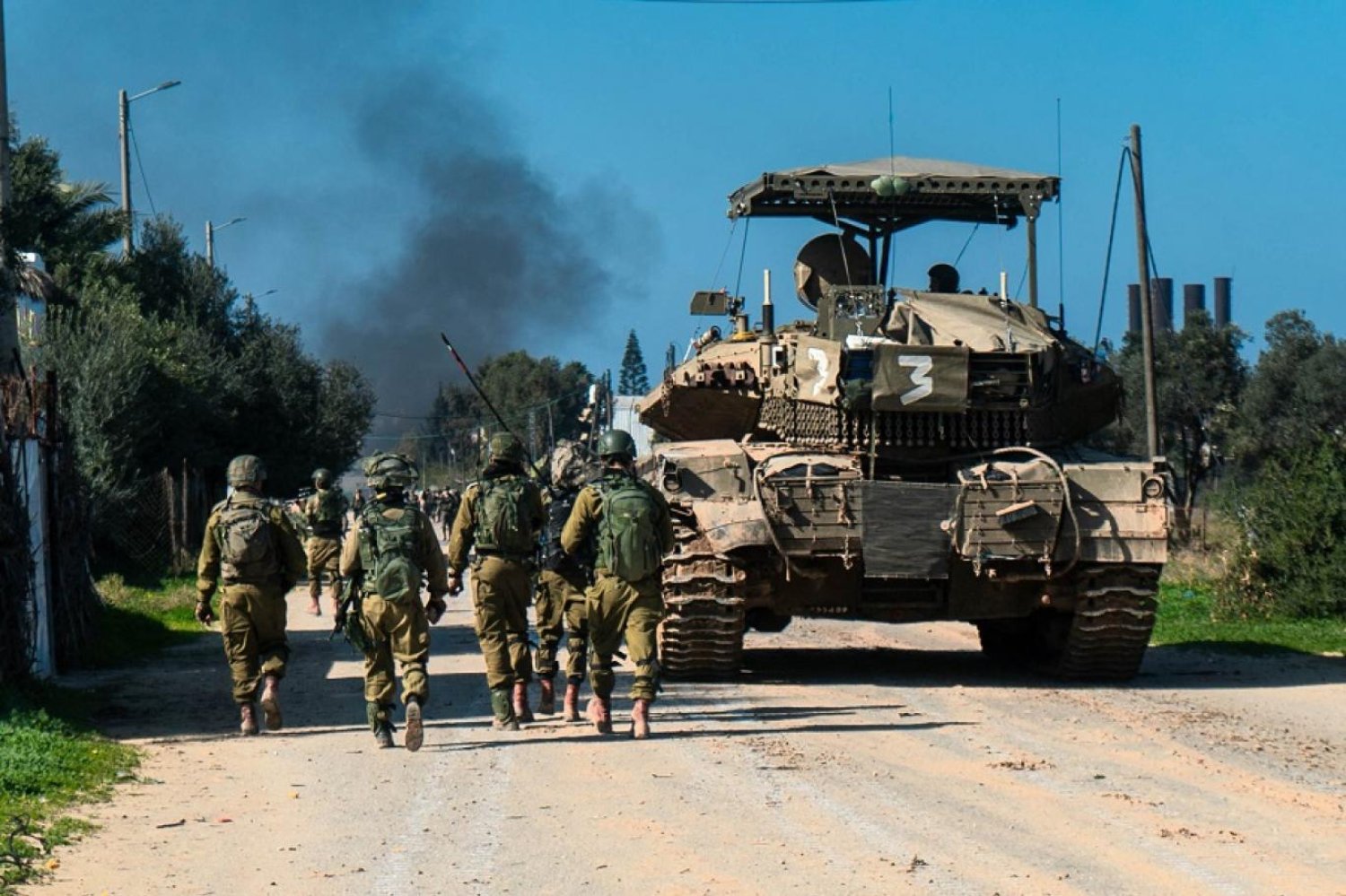 İsrail, 1948 yılından bu yana güvenlik hizmetlerini geliştirmek ve güçlendirmek için çalışıyor. (AFP)