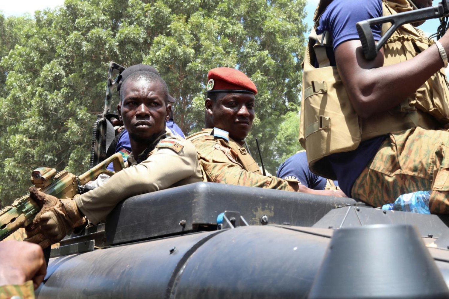 HRW, 2020'deki bir olayda da Burkina Faso ordusunun 31 sivili infaz ettiğini duyurmuştu (Reuters)