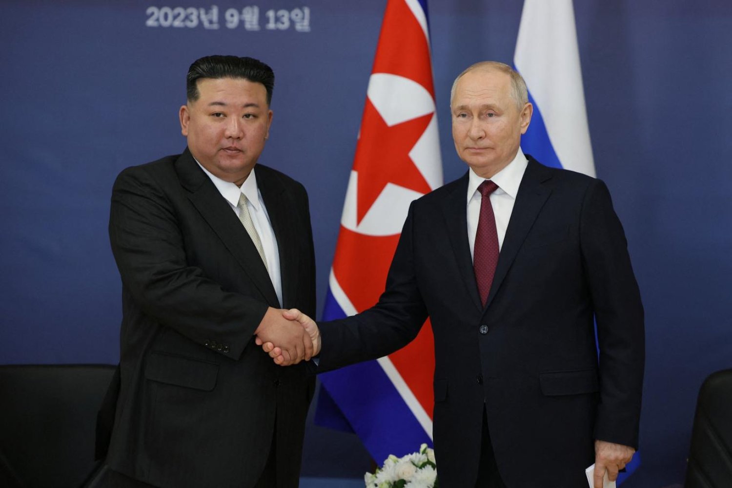 Kuzey Kore Lideri Kim Jong-un ve Rusya Devlet Başkanı Vladimir Putin (AP)