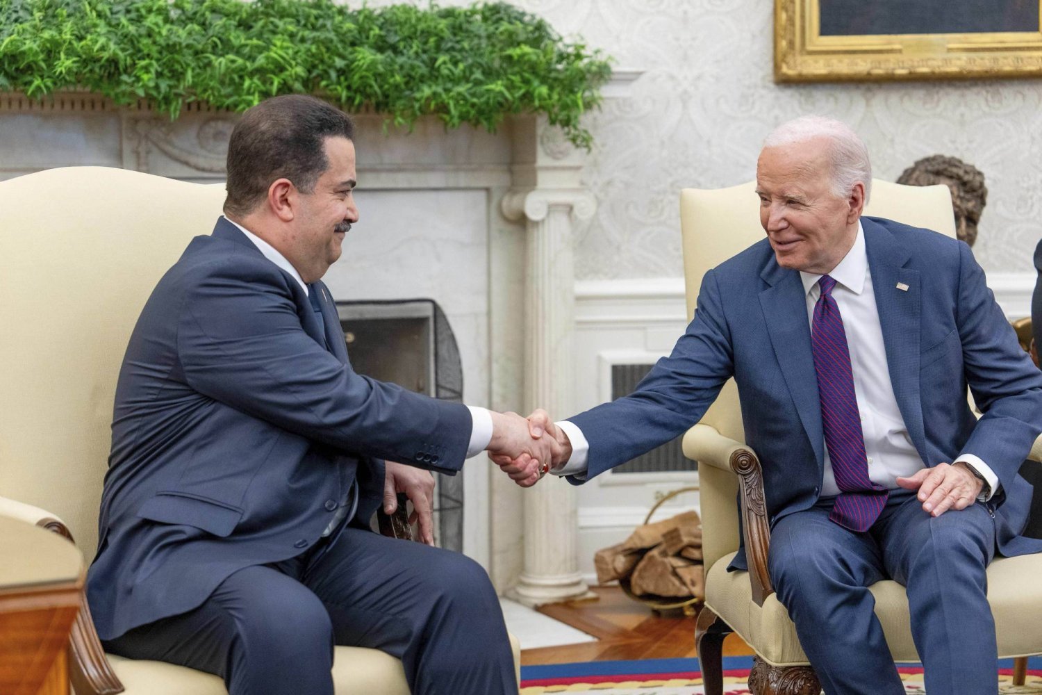 ABD Başkanı Joe Biden, geçtiğimiz pazartesi günü Beyaz Saray Oval Ofis'teki ikili görüşmenin başında Irak Başbakanı Muhammed Şiya es-Sudani ile (DPA)
