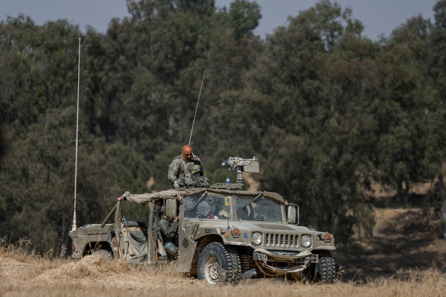  İsrail'in Gazze Şeridi sınırı yakınındaki İsrail askerleri... İsrail 30 Nisan 2024 (Reuters)
